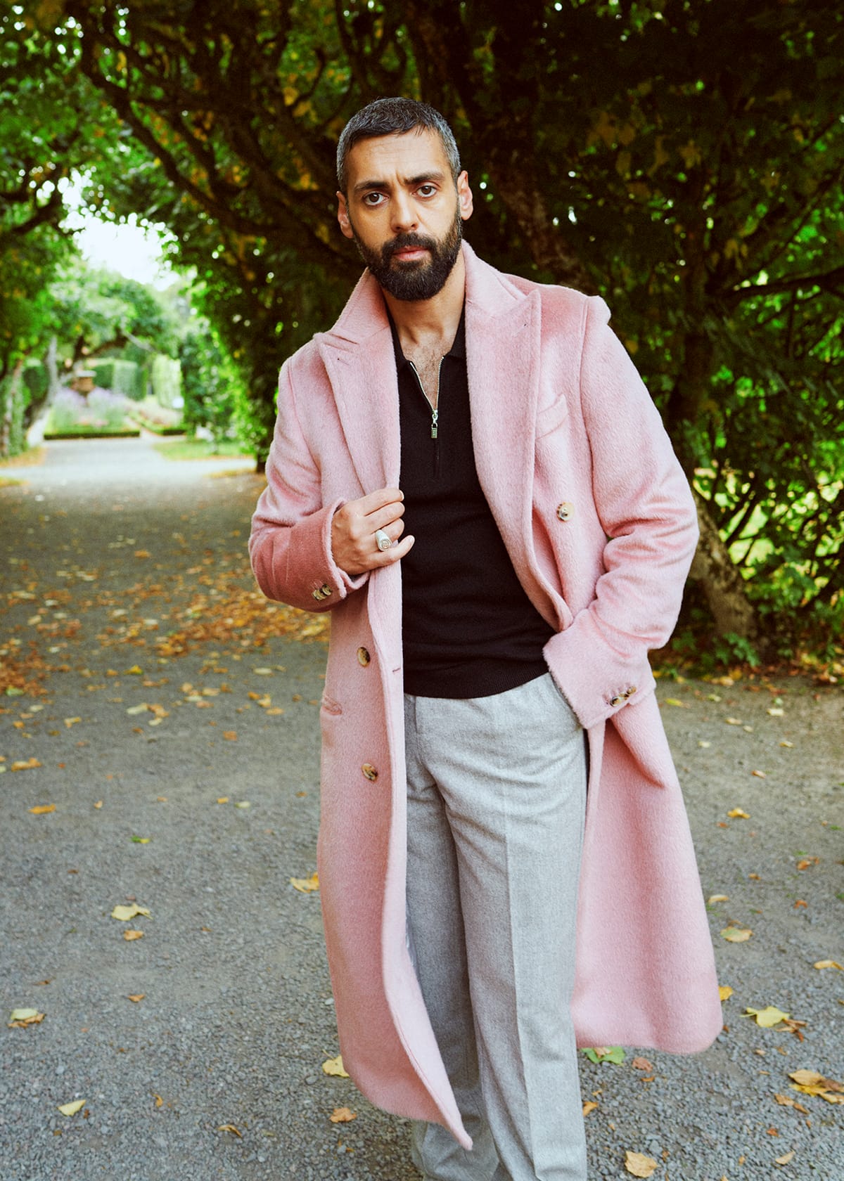Ardalan Esmaili for KING, makeup by Jessica de la Torre (image 2 of 6)