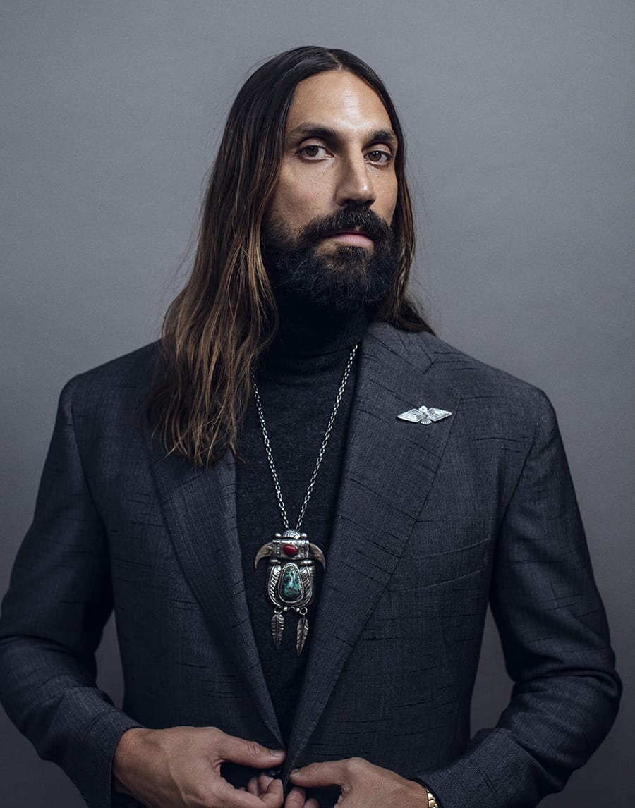 Ben Gorham for KING, makeup av Jessica de la Torre (bild 4 av 10)
