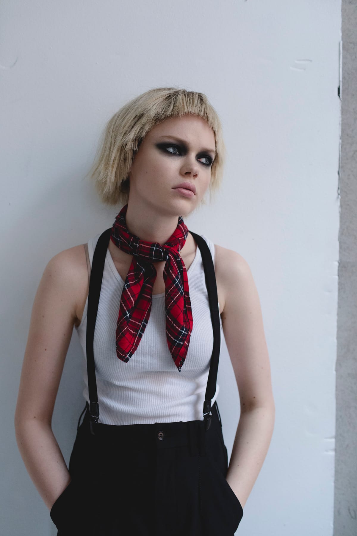 Global Design Firm, makeup by Jessica de la Torre (image 9 of 12)