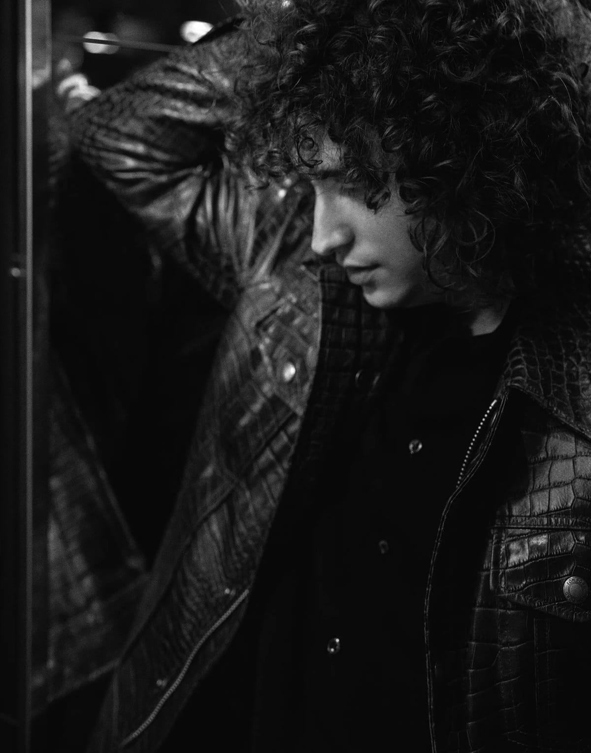 Jacob Mühlrad for KING, makeup by Jessica de la Torre (image 7 of 7)