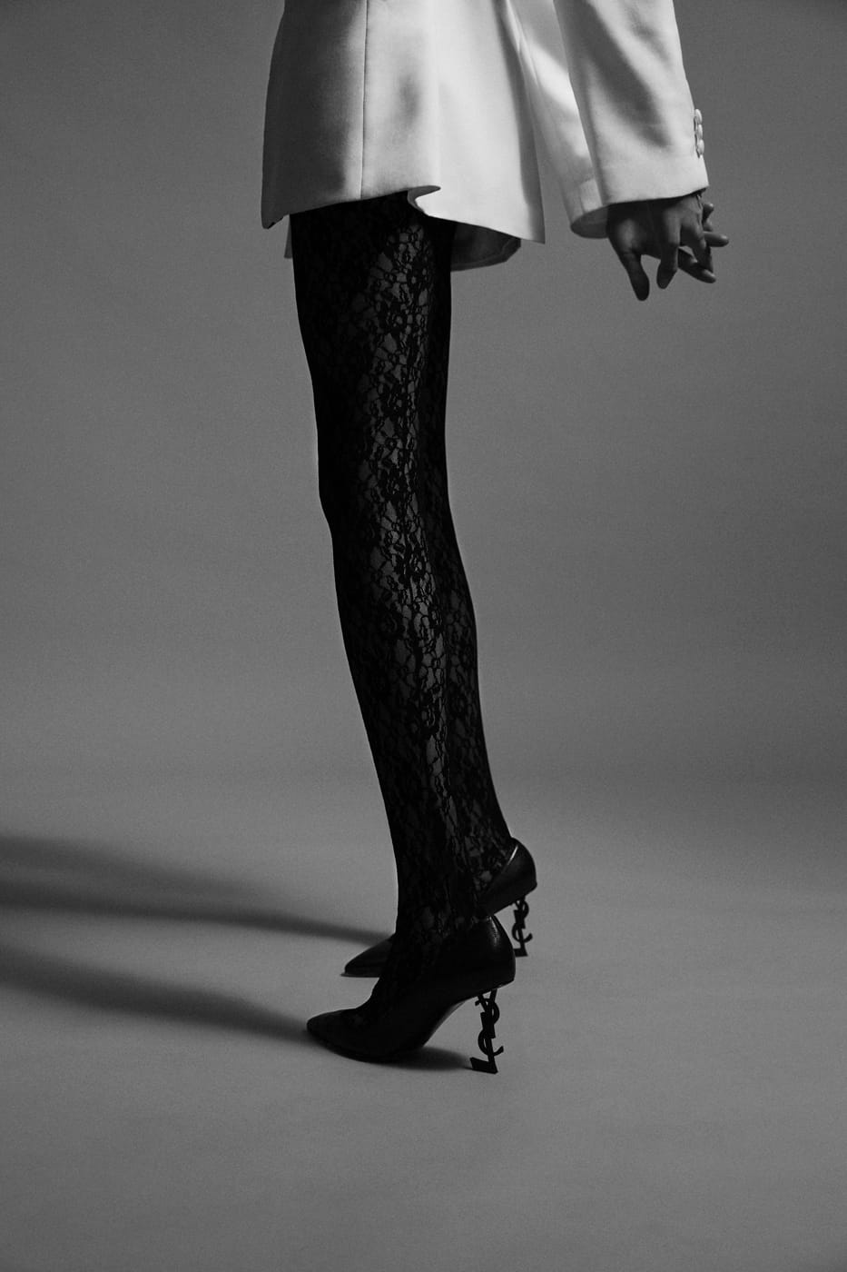 Scarlett Castillo, makeup by Jessica de la Torre (image 8 of 8)