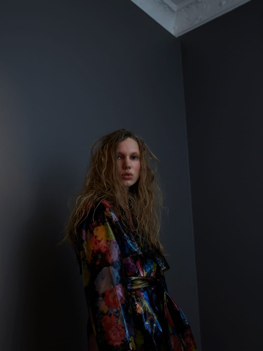 The Sun for Revs Mag, makeup av Jessica de la Torre (bild 6 av 6)