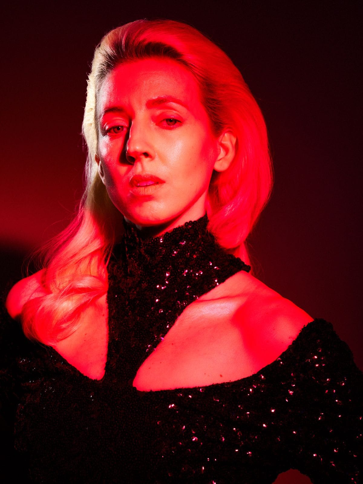 Veronica Maggio for Nöjesguiden, makeup by Jessica de la Torre (image 1 of 6)